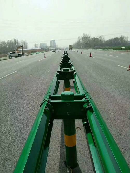 贵州高速公路护栏板